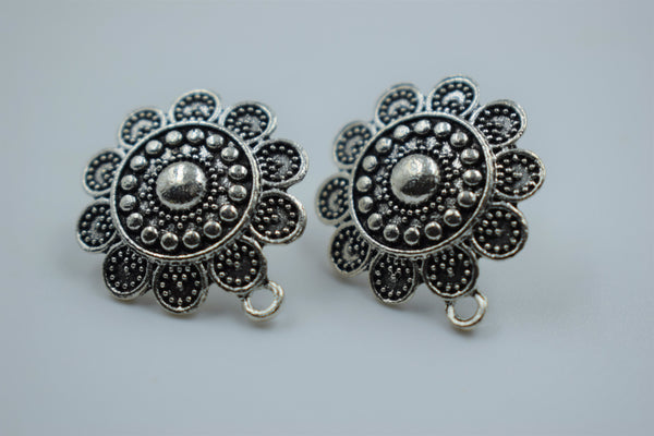 Beautiful Ethenic Design Silver Oxidised Ear Stud With Fine Detailing (100 gm)