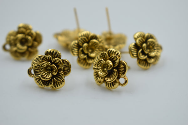 Beautiful Flower Design Golden Oxidised Ear Stud With Fine Detailing (100 gm)
