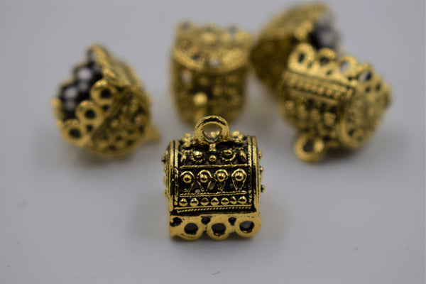 Small Size Alloy Golden Rectangle Jhumka Base With Brief Detailing (100 gm)