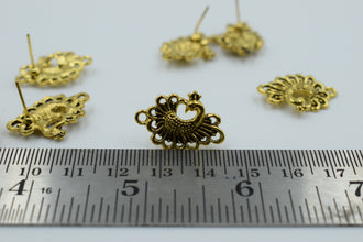 peacock Design Golden Oxidised Ear Stud (100 gm)