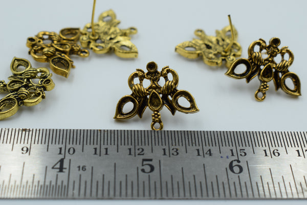 Beautiful Design Golden Oxidised Ear Stud (100 gm)