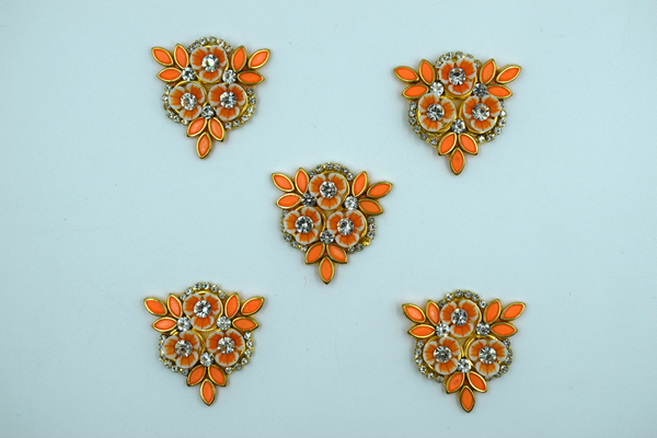 Orange color Triangle Shaped Kundan Buti For Decoration(Pack of 10 pcs)