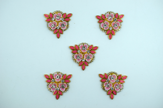 Pink color Triangle Shaped Kundan Buti For Decoration(Pack of 10 pcs)