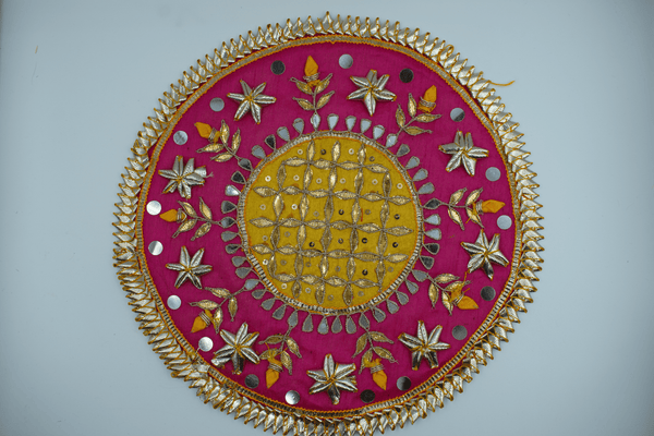 Yellow Jaal With Pink Border Gotapatti Patch 9 Inch