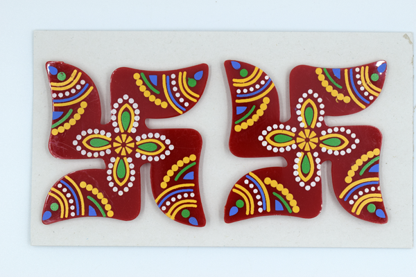 Red Acrylic Sathiya Stick On (2 Set)