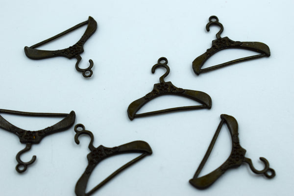 Hanger Shape Black Metal Charm (10 Pc)